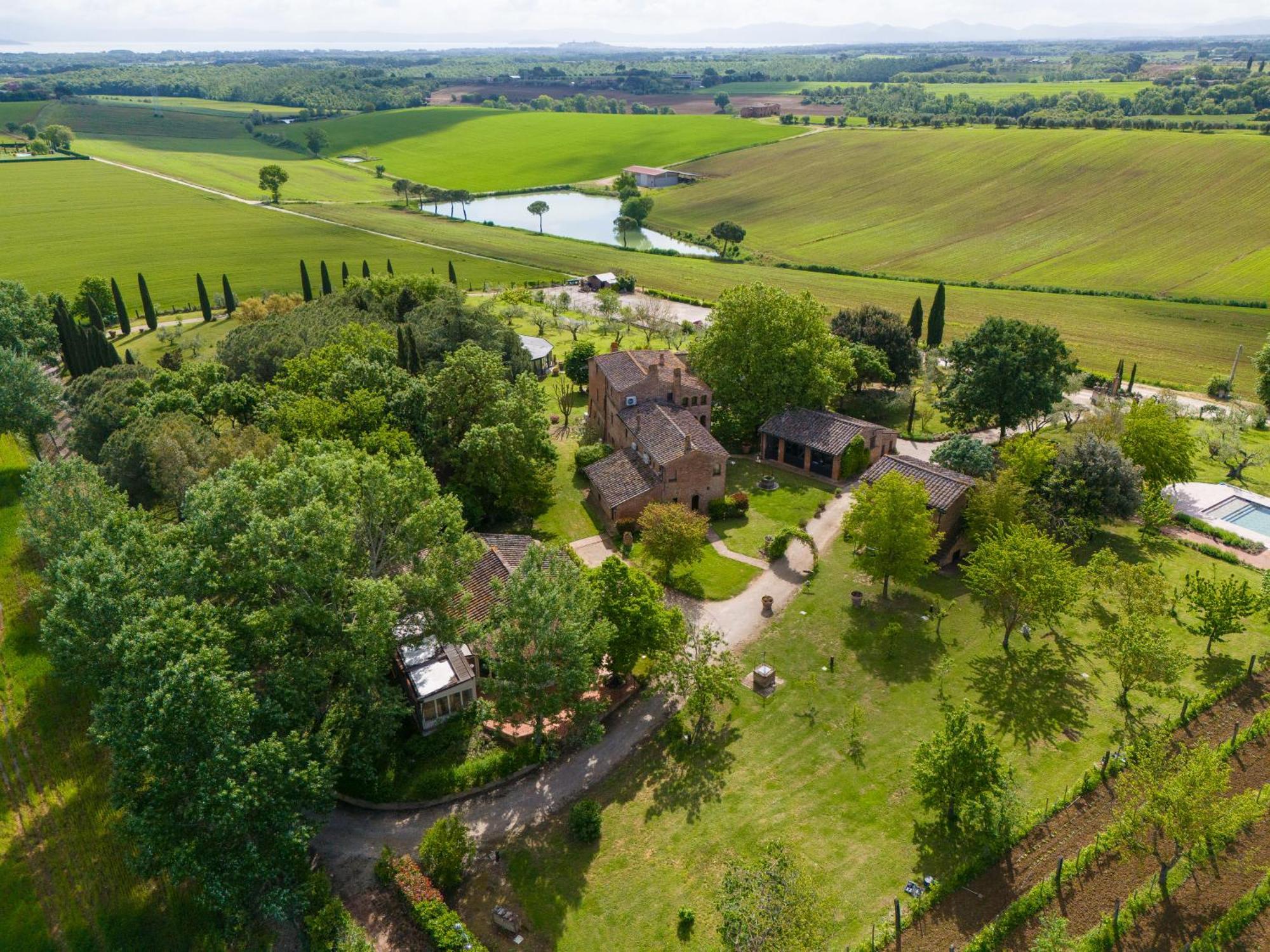 Equo Suites Petrignano Del Lago Zewnętrze zdjęcie