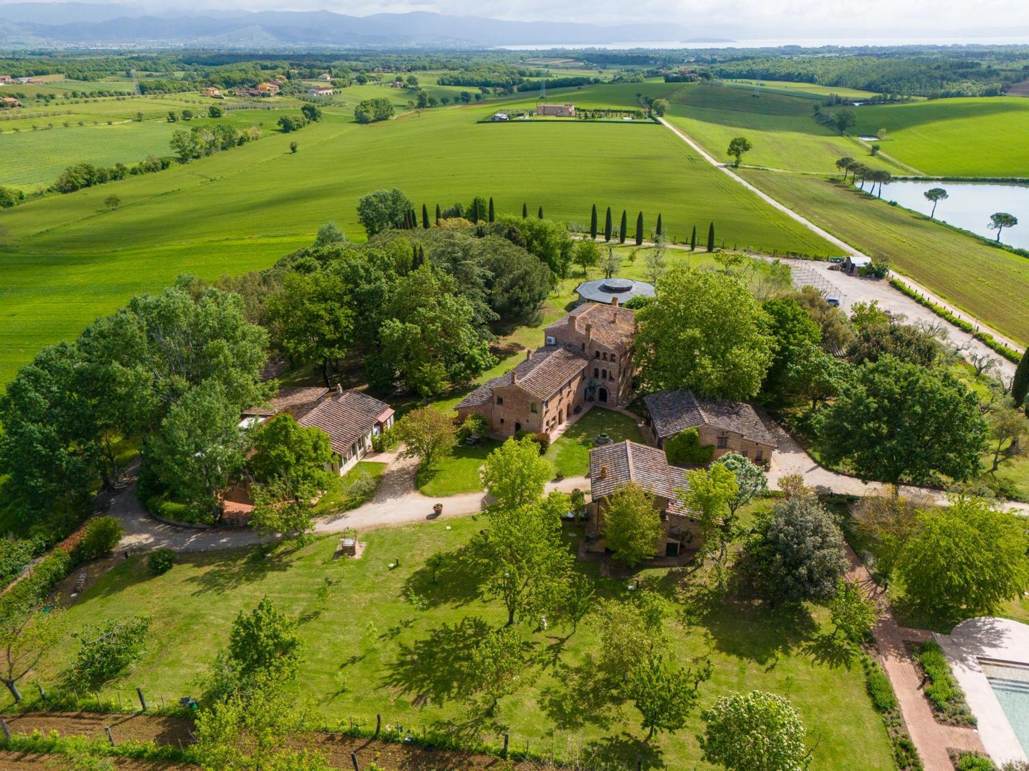 Equo Suites Petrignano Del Lago Zewnętrze zdjęcie